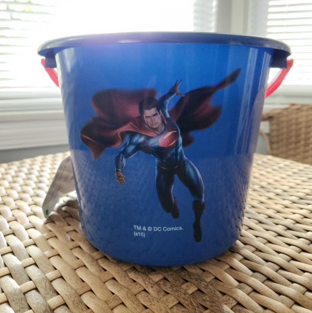 Batman Vs Superman Halloween Bucket